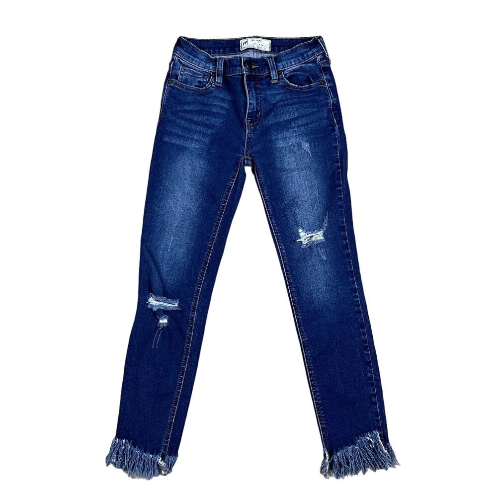 Free People Jeans 24 Raw Hem Low Rise Crop Dark Wash‎ Denim